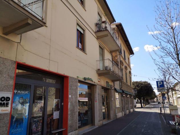 ufficio in vendita ad Empoli in zona Centro Storico