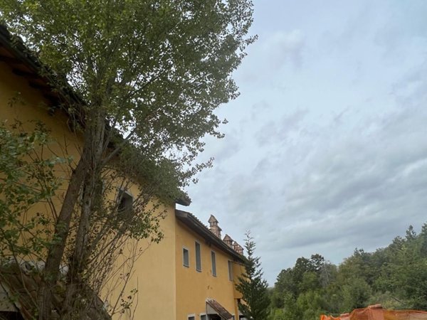 casa indipendente in vendita ad Empoli in zona Villanuova