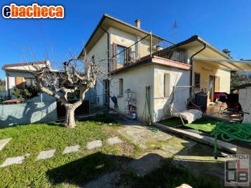 appartamento in vendita ad Empoli in zona Villanuova