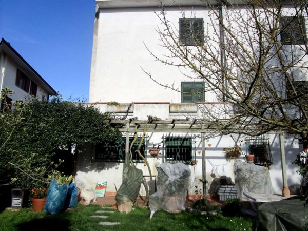 casa indipendente in vendita ad Empoli