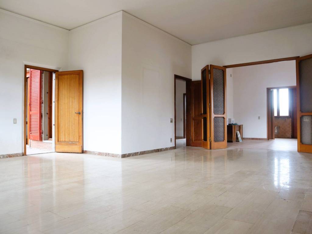 casa indipendente in vendita ad Empoli in zona Centro Storico