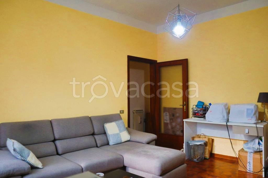 appartamento in vendita ad Empoli in zona Serravalle