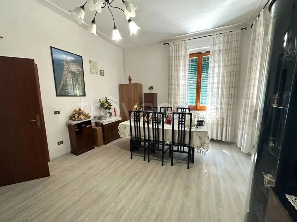casa indipendente in vendita ad Empoli in zona Marcignana