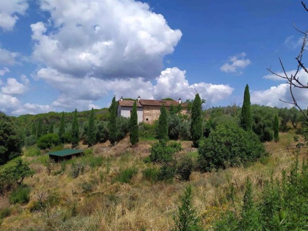 casa indipendente in vendita ad Empoli in zona Serravalle