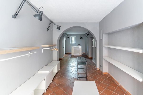 locale commerciale in vendita ad Empoli in zona Centro Storico