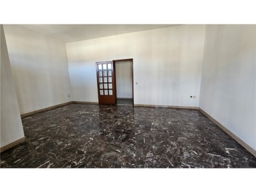 appartamento in vendita ad Empoli in zona Carraia