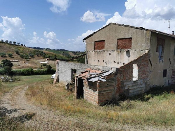 locale di sgombero in vendita ad Empoli