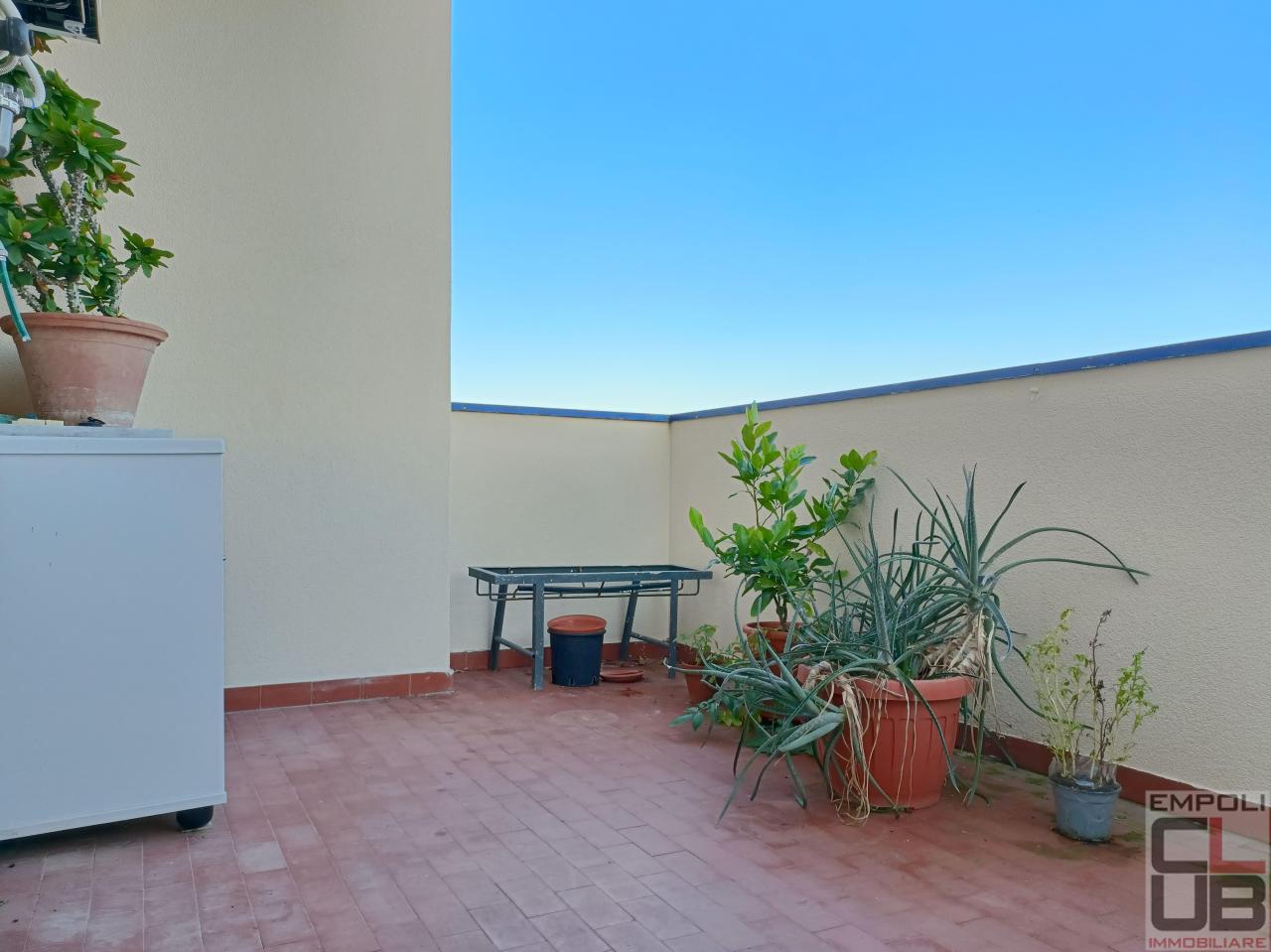 appartamento in vendita ad Empoli in zona Serravalle