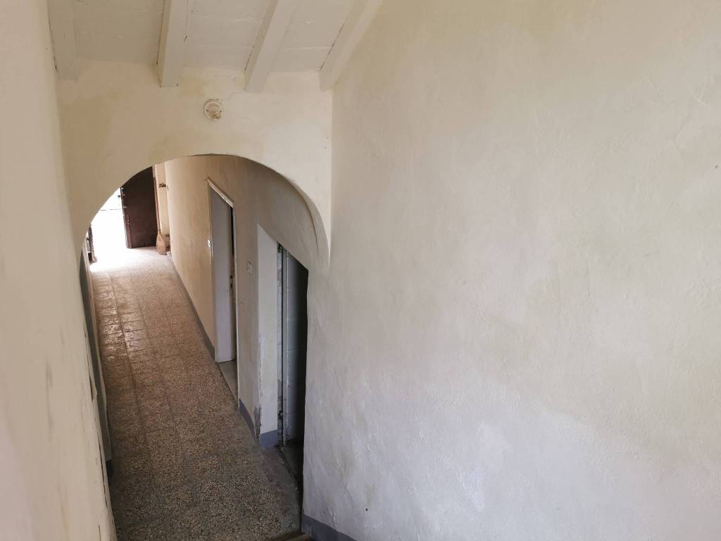 casa indipendente in vendita ad Empoli in zona Centro Storico