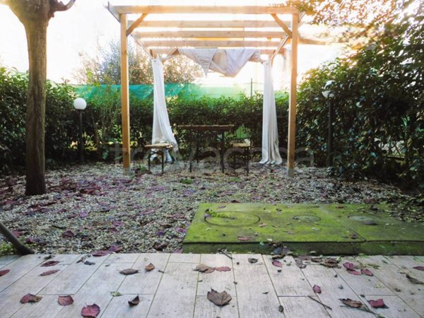 casa indipendente in vendita ad Empoli in zona Marcignana