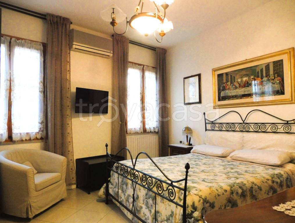 casa indipendente in vendita ad Empoli in zona Marcignana