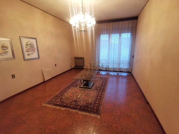 appartamento in vendita ad Empoli in zona Carraia