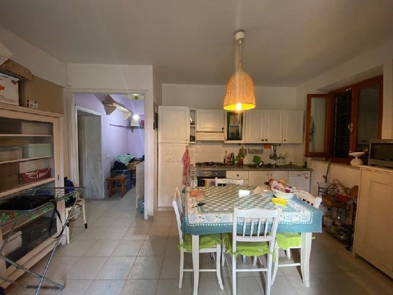 appartamento in vendita ad Empoli in zona Pozzale