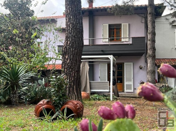 casa indipendente in vendita ad Empoli in zona Ponzano