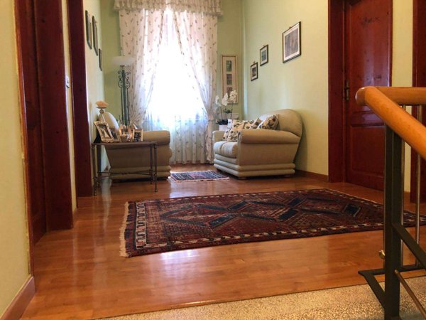 intera palazzina in vendita ad Empoli