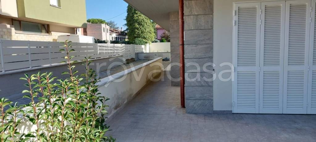 casa indipendente in vendita ad Empoli in zona Centro Storico