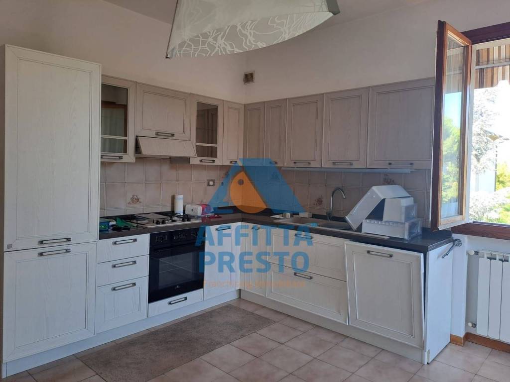 appartamento in vendita ad Empoli in zona Carraia