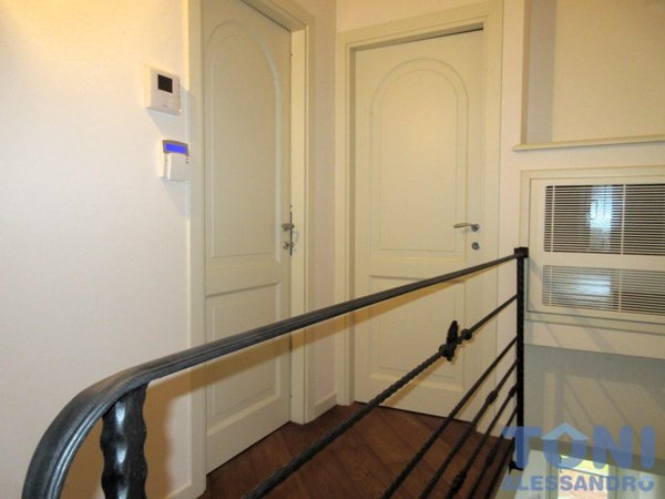 casa indipendente in vendita ad Empoli in zona Corniola
