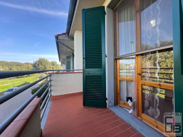 intera palazzina in vendita ad Empoli in zona Serravalle