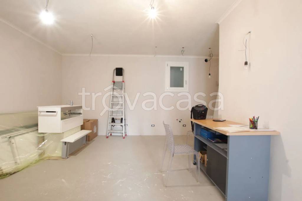 appartamento in vendita ad Empoli in zona Ponzano