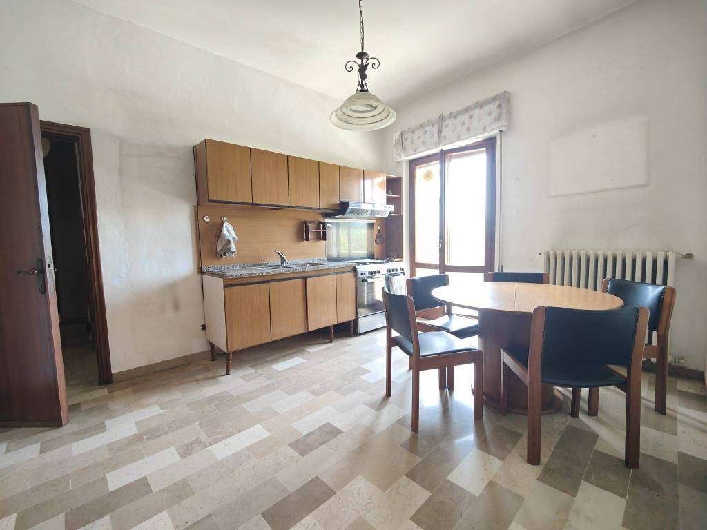 intera palazzina in vendita ad Empoli