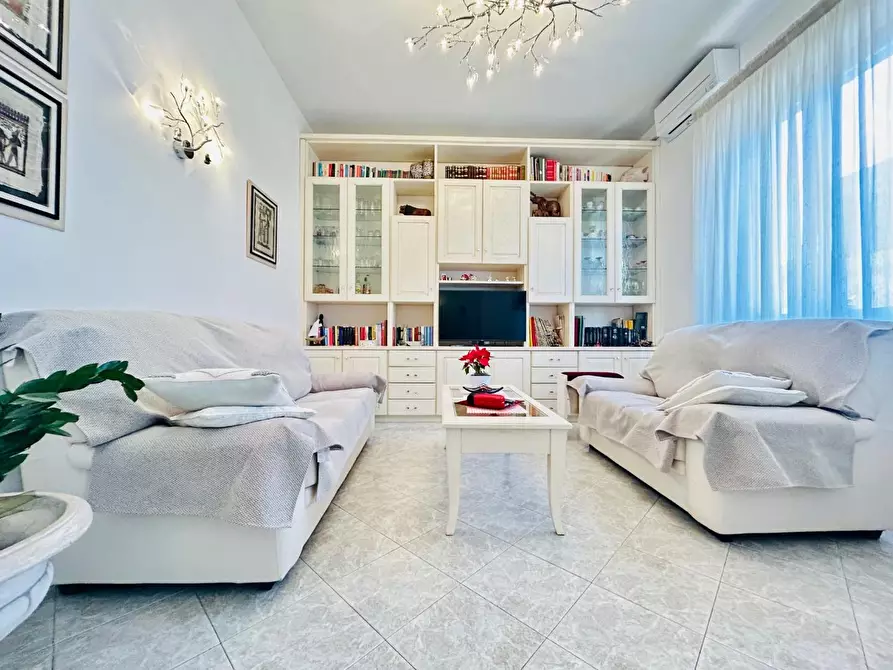 casa indipendente in vendita ad Empoli in zona Ponzano