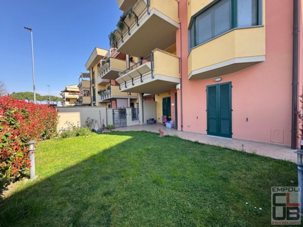 appartamento in vendita ad Empoli in zona Serravalle
