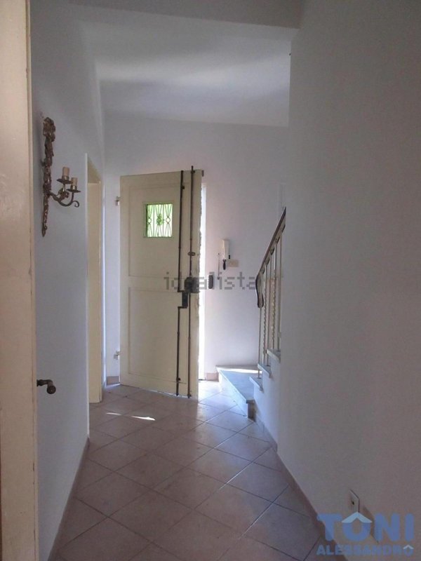 casa indipendente in vendita ad Empoli in zona Centro Storico