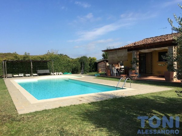 casa indipendente in vendita ad Empoli