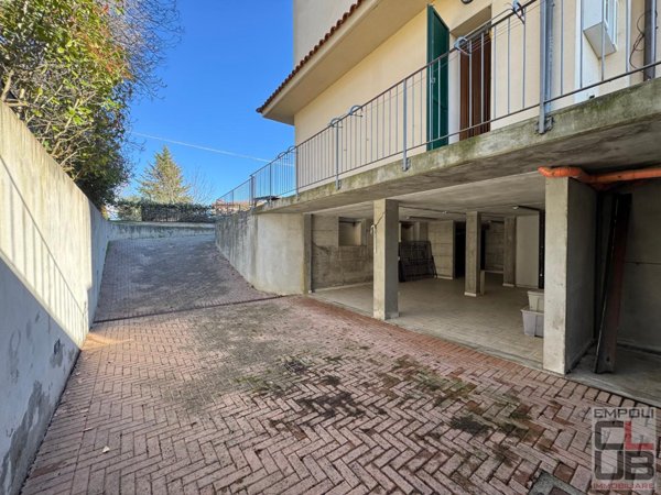 casa semindipendente in vendita ad Empoli in zona Marcignana