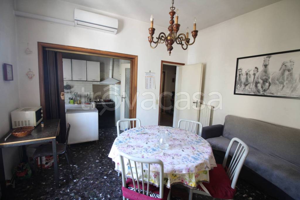 appartamento in vendita ad Empoli in zona Ponzano