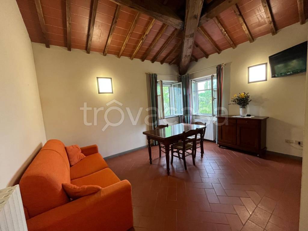 appartamento in vendita ad Empoli in zona Carraia