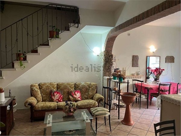 appartamento in vendita ad Empoli in zona Pontorme