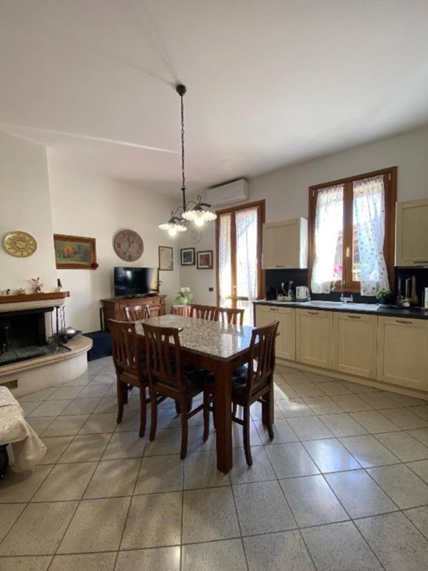 casa indipendente in vendita ad Empoli
