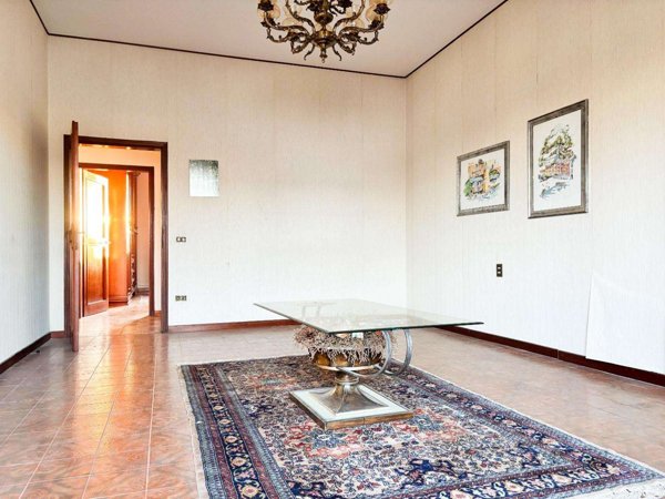 appartamento in vendita ad Empoli in zona Carraia