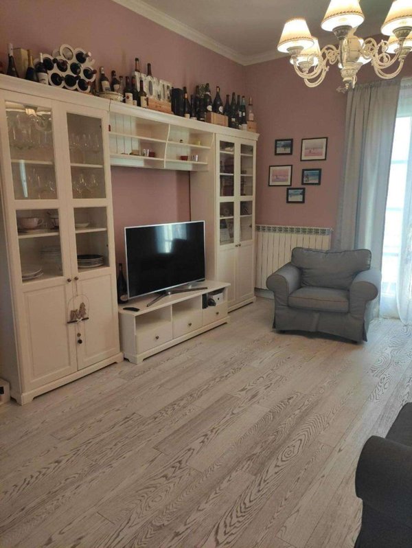 intera palazzina in vendita ad Empoli