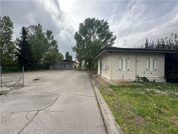 casa semindipendente in vendita ad Empoli