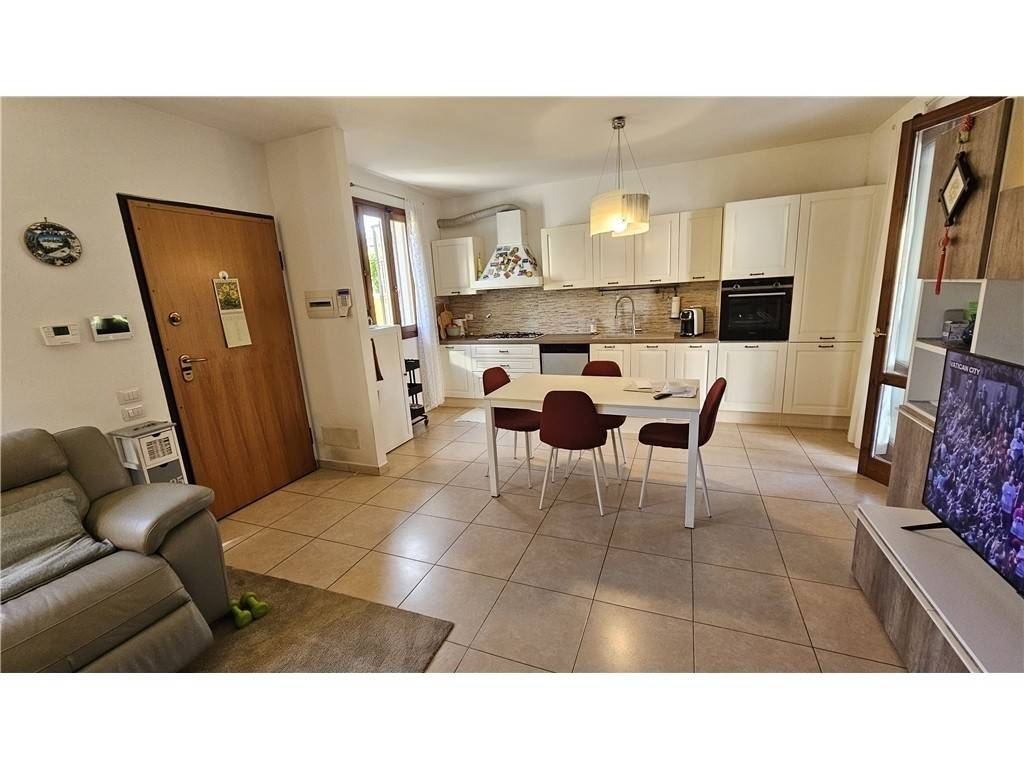 casa semindipendente in vendita ad Empoli