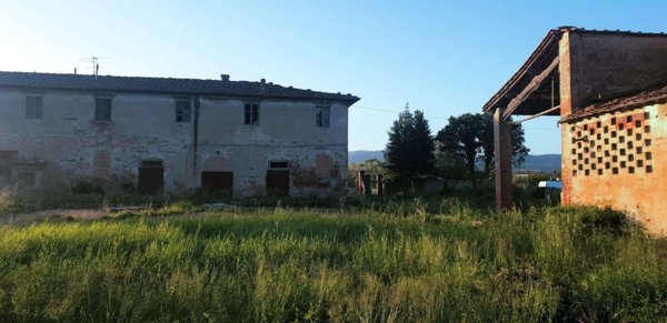 intera palazzina in vendita ad Empoli