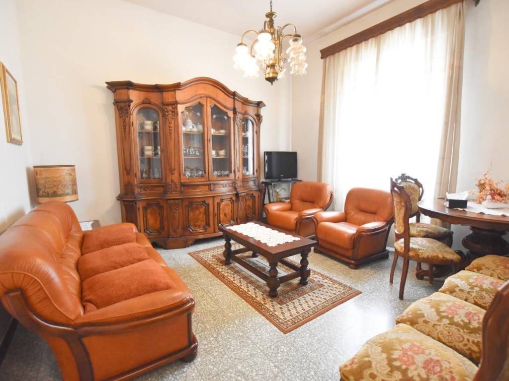 casa indipendente in vendita ad Empoli