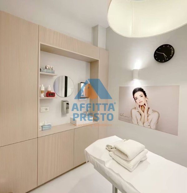 negozio in vendita ad Empoli