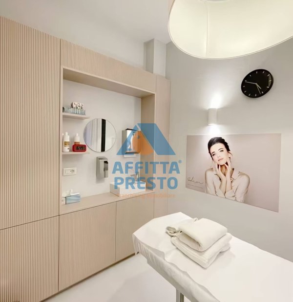 negozio in vendita ad Empoli