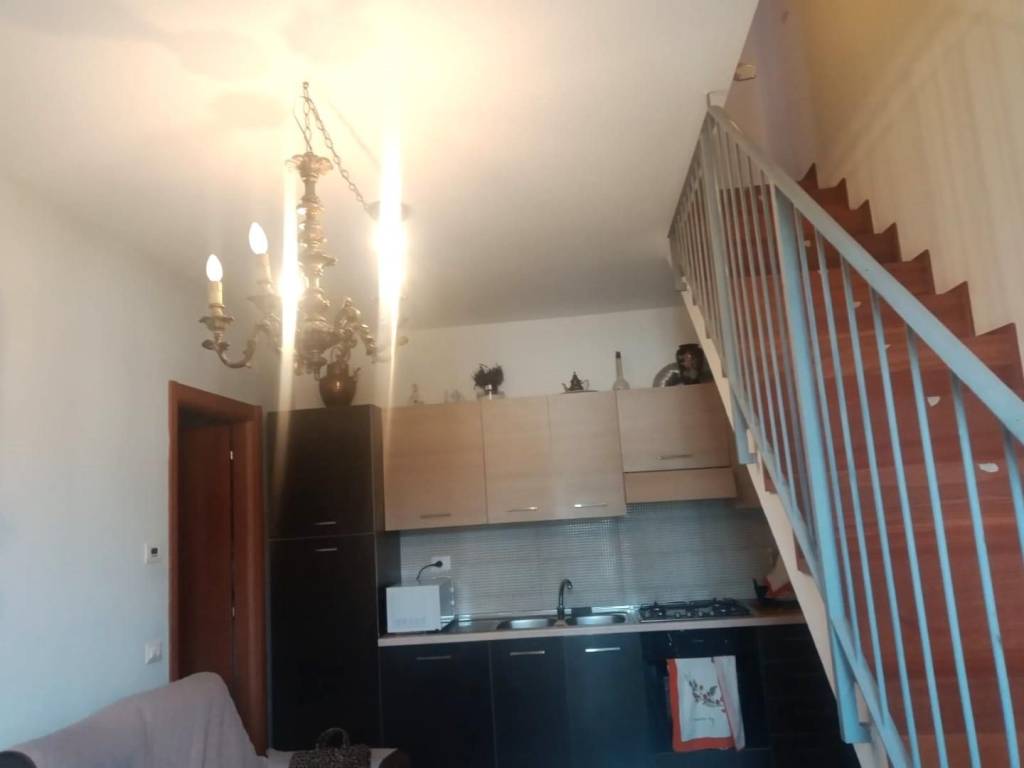 appartamento in vendita ad Empoli in zona Carraia