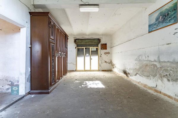 casa semindipendente in vendita ad Empoli in zona Fontanella