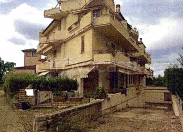 appartamento in vendita ad Empoli in zona Ponzano