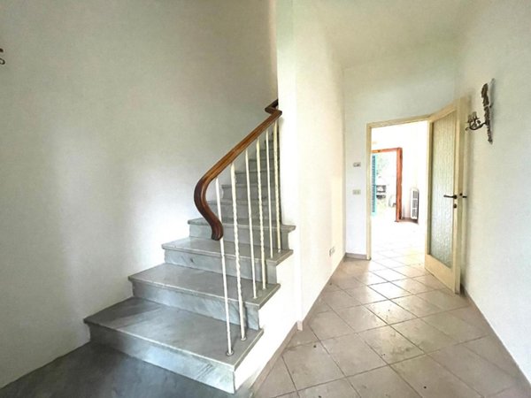 intera palazzina in vendita ad Empoli