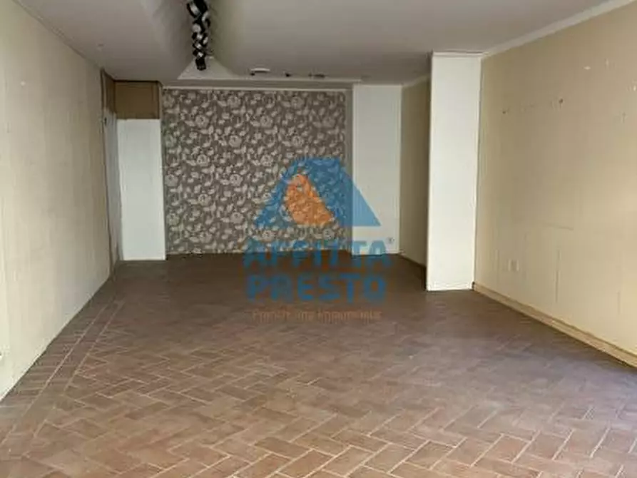 negozio in vendita ad Empoli
