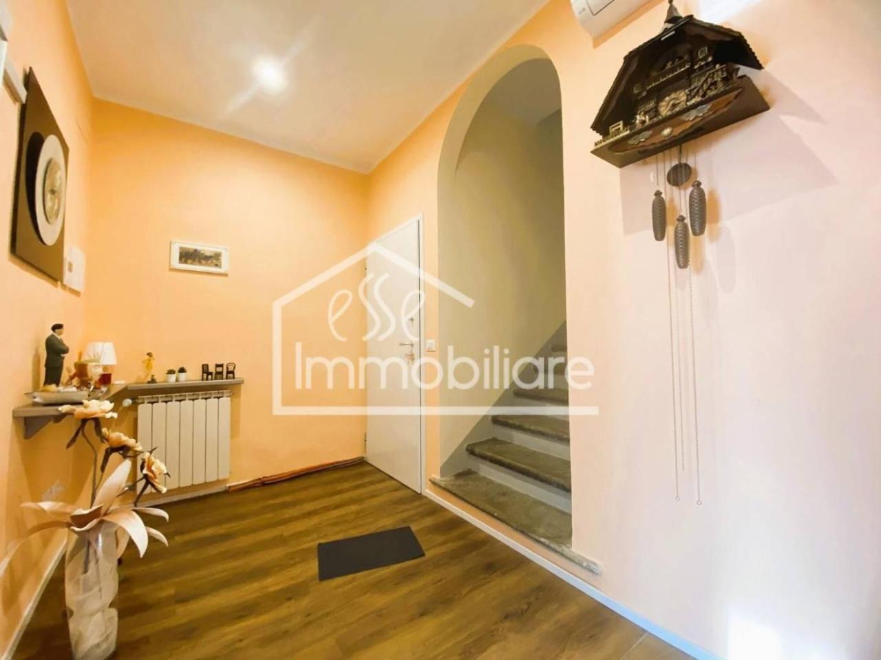 casa indipendente in vendita ad Empoli in zona Fontanella
