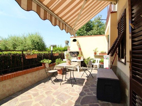 casa indipendente in vendita ad Empoli in zona Marcignana