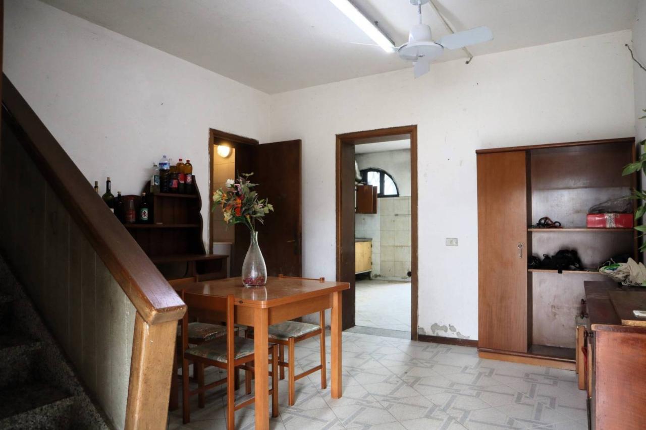 casa indipendente in vendita ad Empoli in zona Villanuova